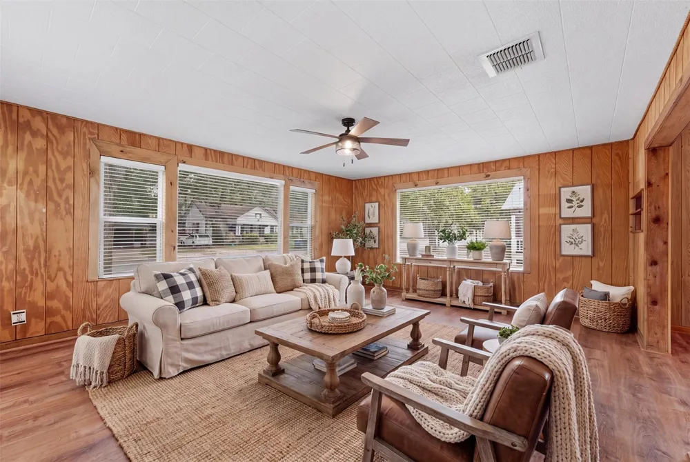 104 Bright Street Gonzales, TX 78629