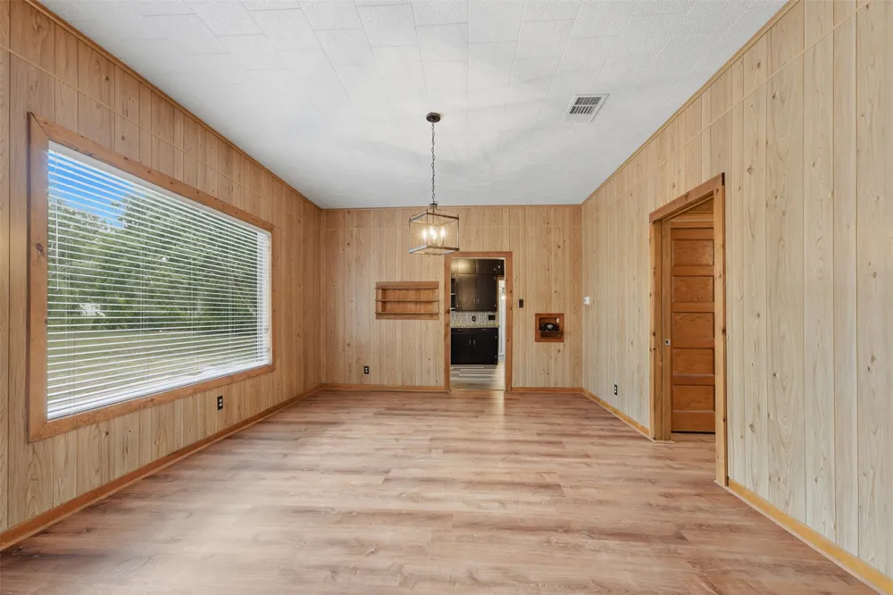 104 Bright Street Gonzales, TX 78629