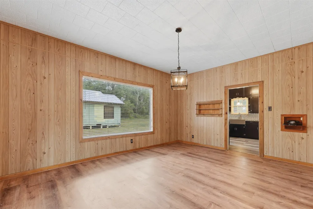 104 Bright Street Gonzales, TX 78629