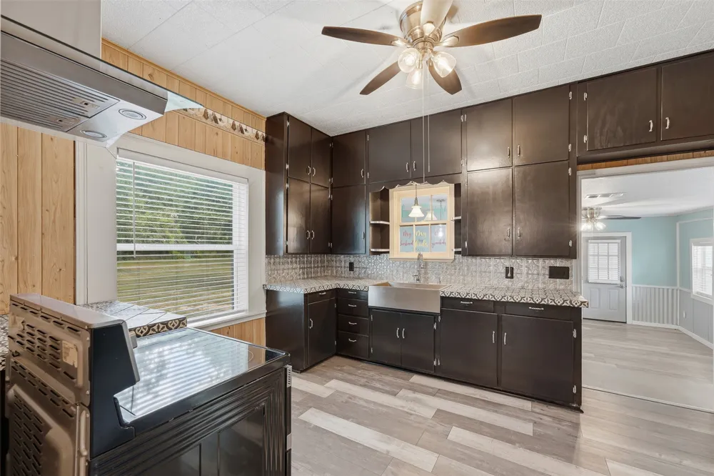 104 Bright Street Gonzales, TX 78629