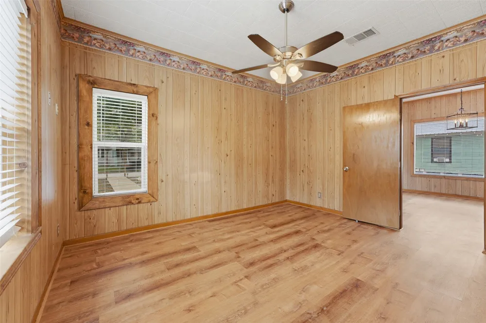 104 Bright Street Gonzales, TX 78629
