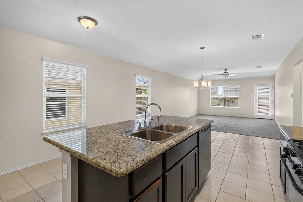 182 Tallow Trail San Marcos, TX 78666
