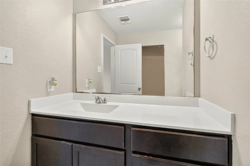 182 Tallow Trail San Marcos, TX 78666