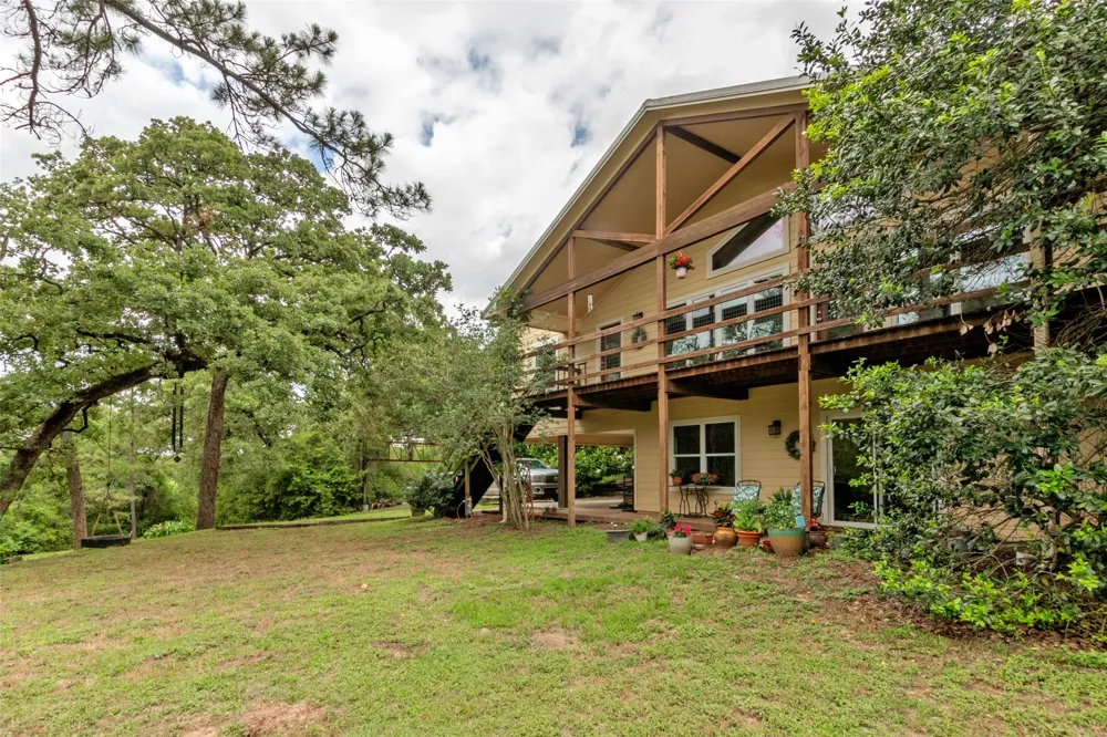 9997 Calhoun Road Bryan, TX 77808