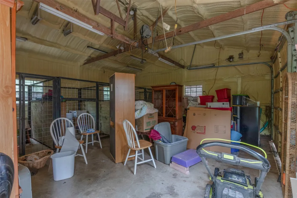 9997 Calhoun Road Bryan, TX 77808