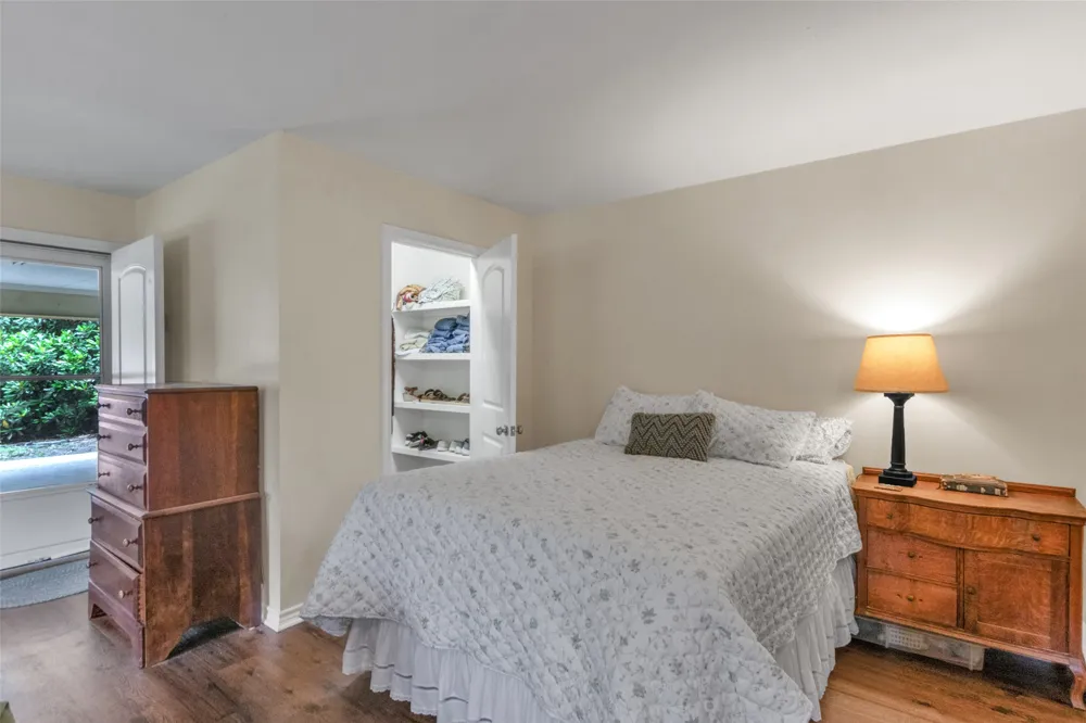 9997 Calhoun Road Bryan, TX 77808
