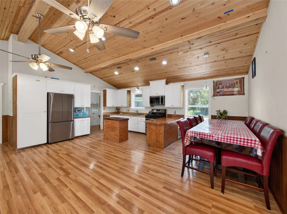 1301 County Road 228 Florence, TX 76527