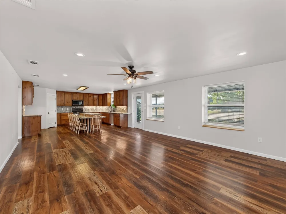 1301 County Road 228 Florence, TX 76527