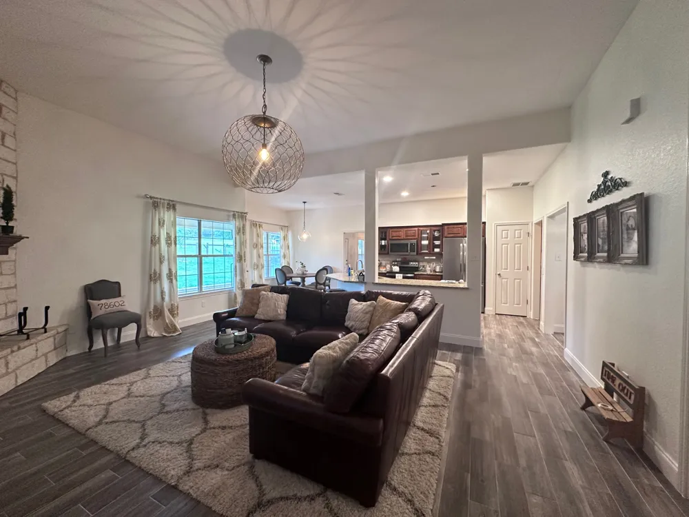 460 Tahitian Drive Bastrop, TX 78602