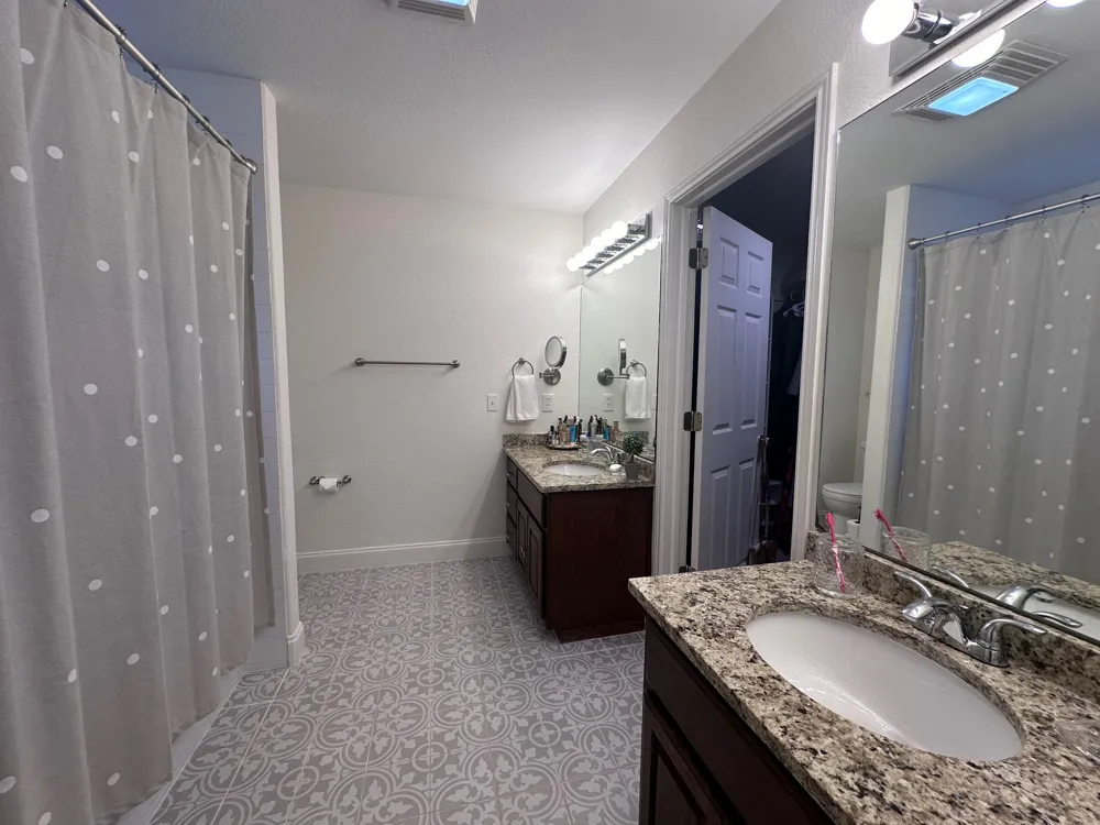 460 Tahitian Drive Bastrop, TX 78602