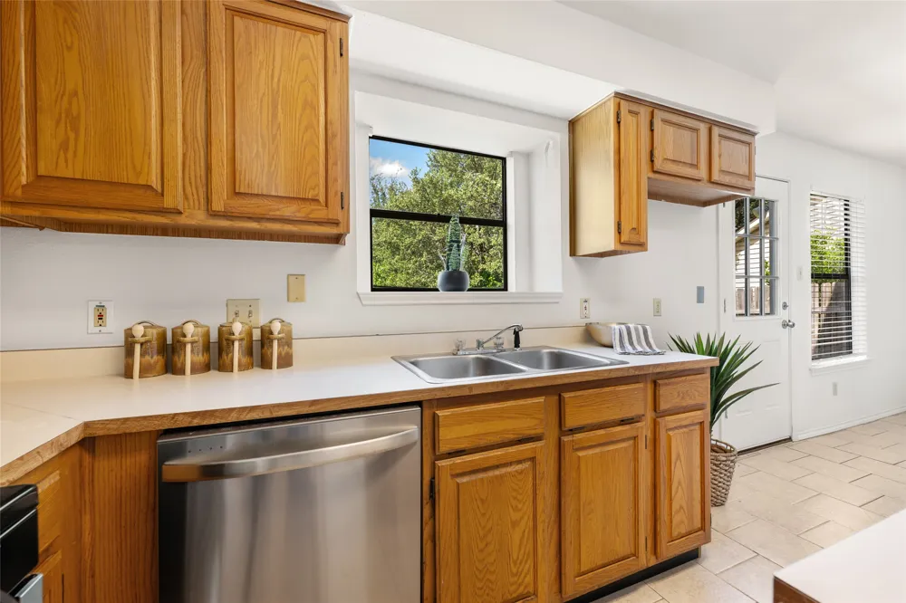 8407 Red Willow Drive Austin, TX 78736