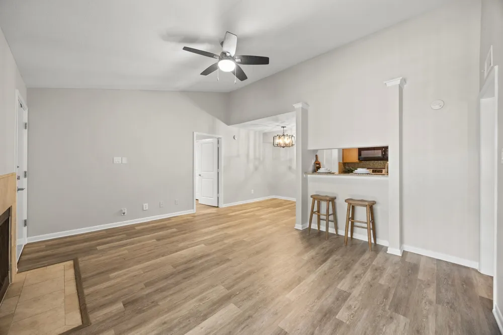 3204 Menchaca Road #104 Austin, TX 78704