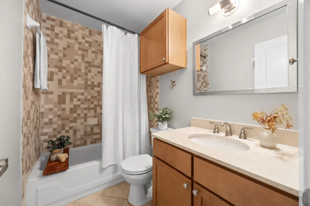 3204 Menchaca Road #104 Austin, TX 78704