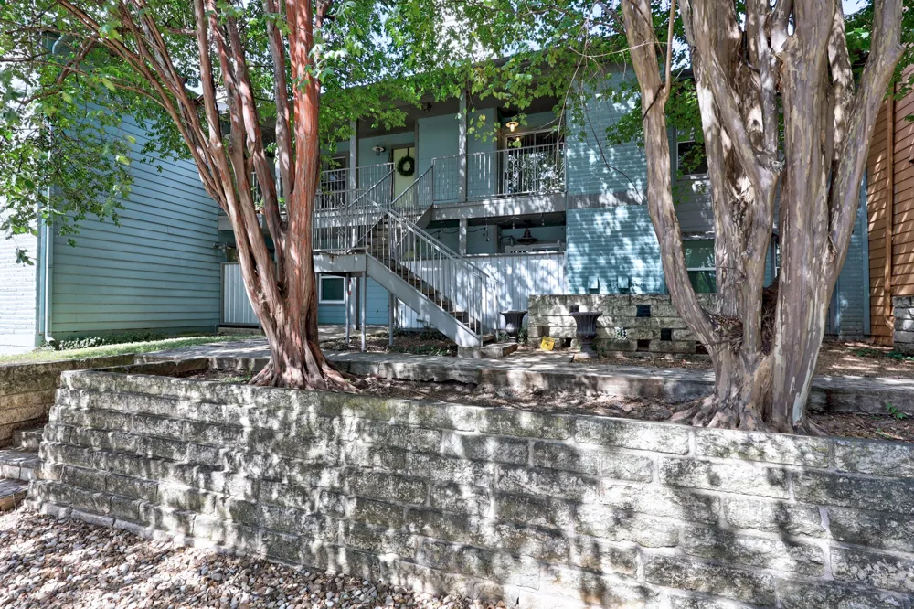 3204 Menchaca Road #104 Austin, TX 78704