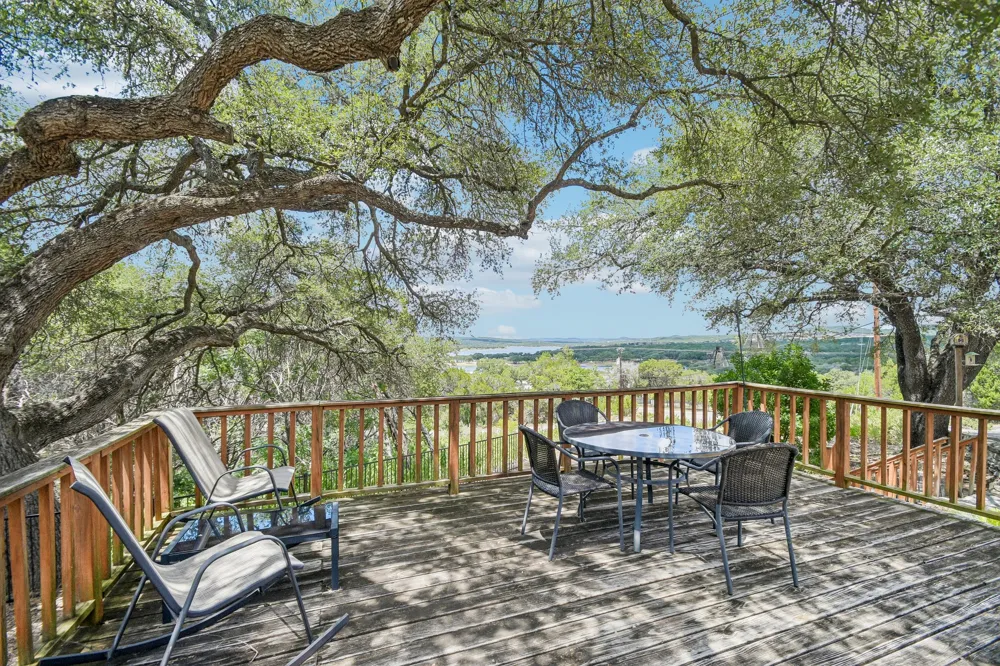 21103 Dawn Drive Lago Vista, TX 78645