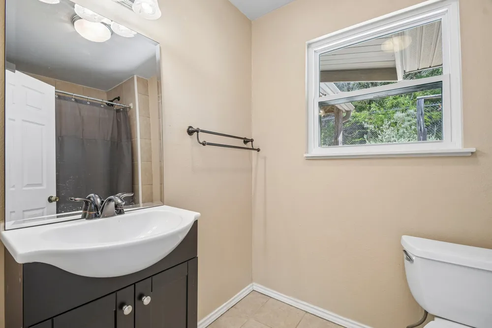 21103 Dawn Drive Lago Vista, TX 78645