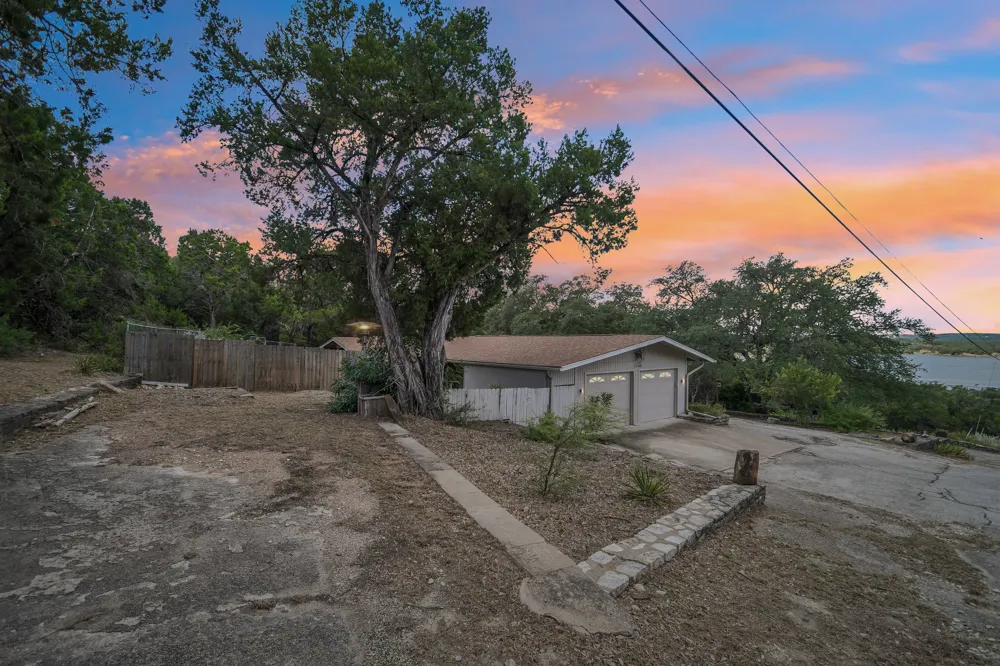21103 Dawn Drive Lago Vista, TX 78645