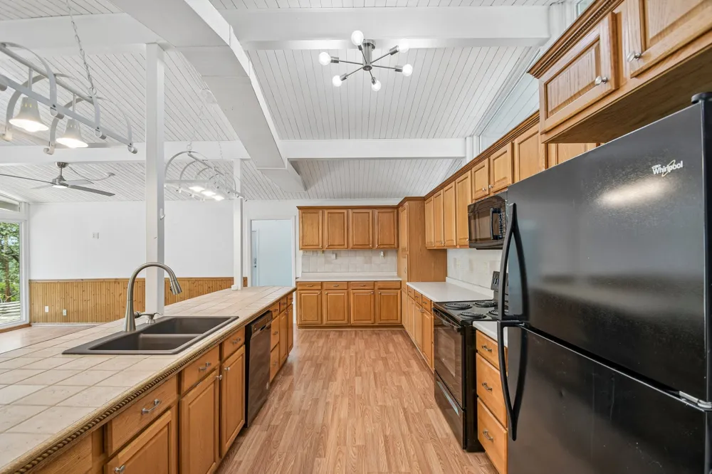 21103 Dawn Drive Lago Vista, TX 78645