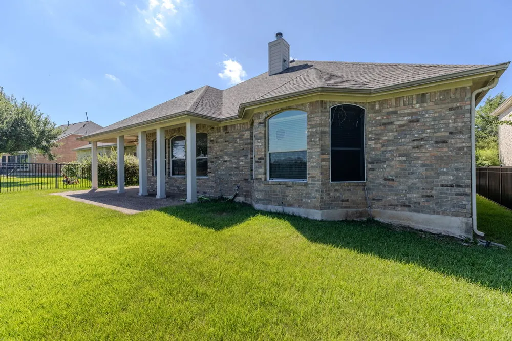 904 Winding Creek Place Round Rock, TX 78665