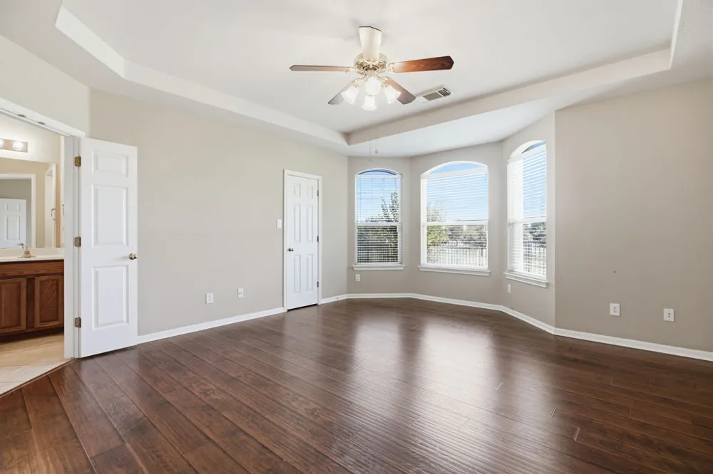 904 Winding Creek Place Round Rock, TX 78665