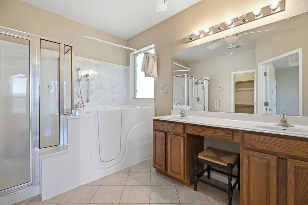 904 Winding Creek Place Round Rock, TX 78665