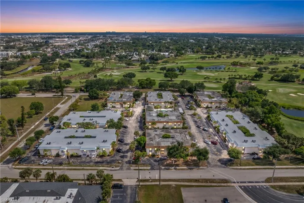 1830 Maravilla Avenue #814 Fort Myers, FL 33901