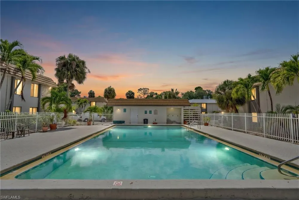 1830 Maravilla Avenue #814 Fort Myers, FL 33901