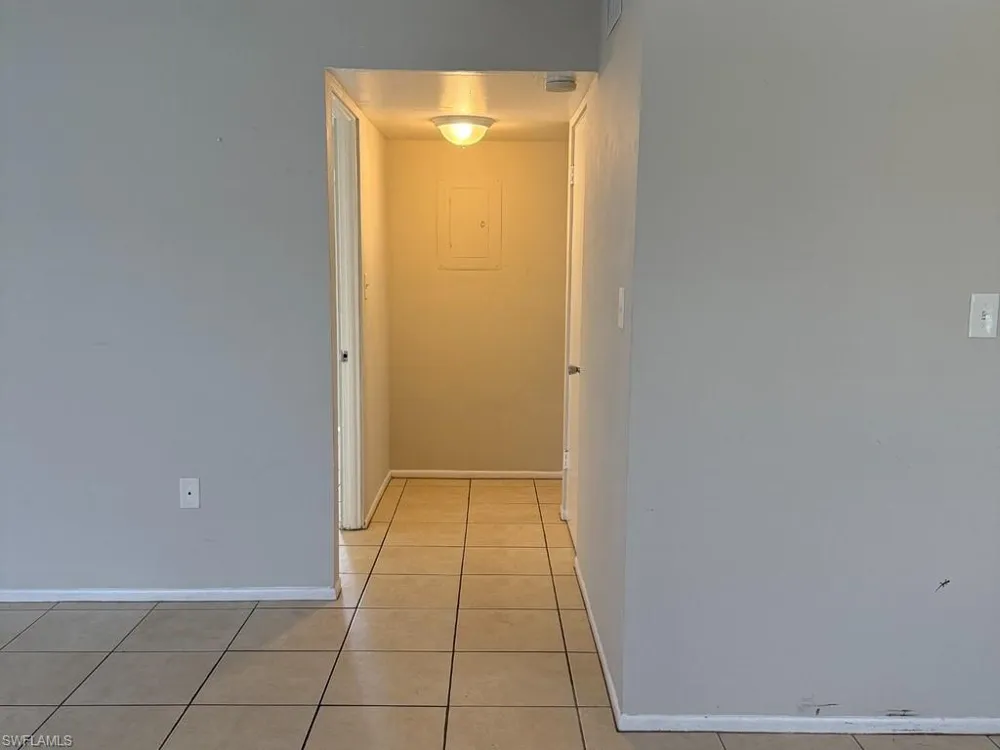 1830 Maravilla Avenue #814 Fort Myers, FL 33901