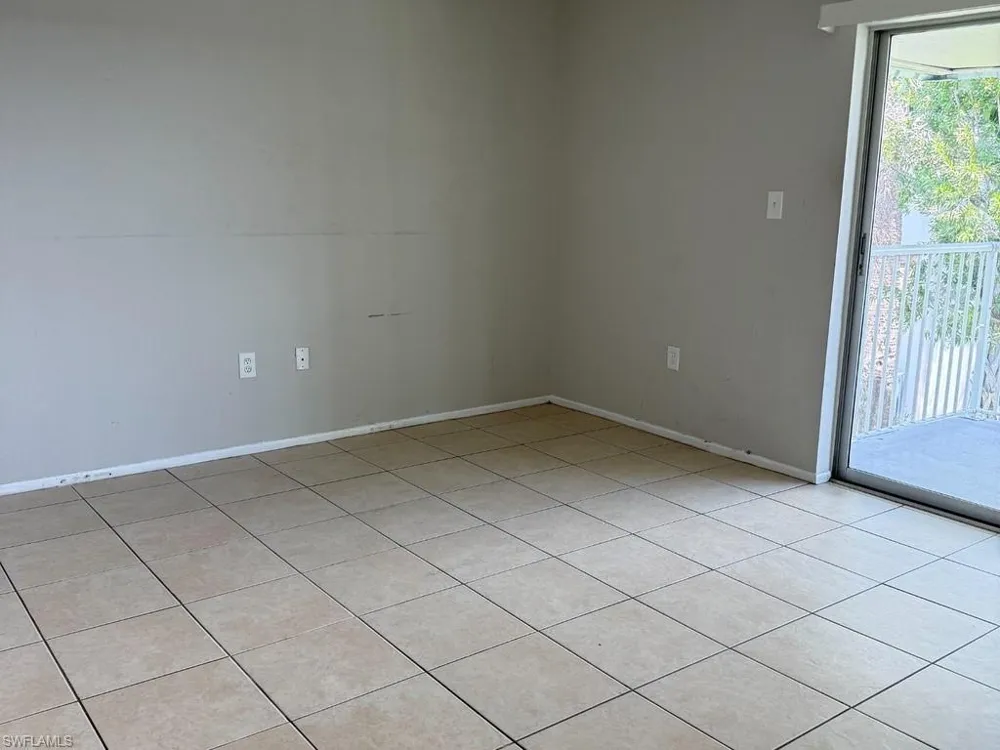 1830 Maravilla Avenue #814 Fort Myers, FL 33901