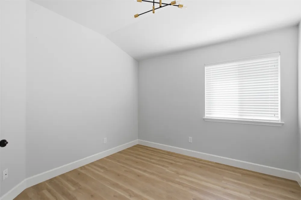 394 Verano Circle Kyle, TX 78640