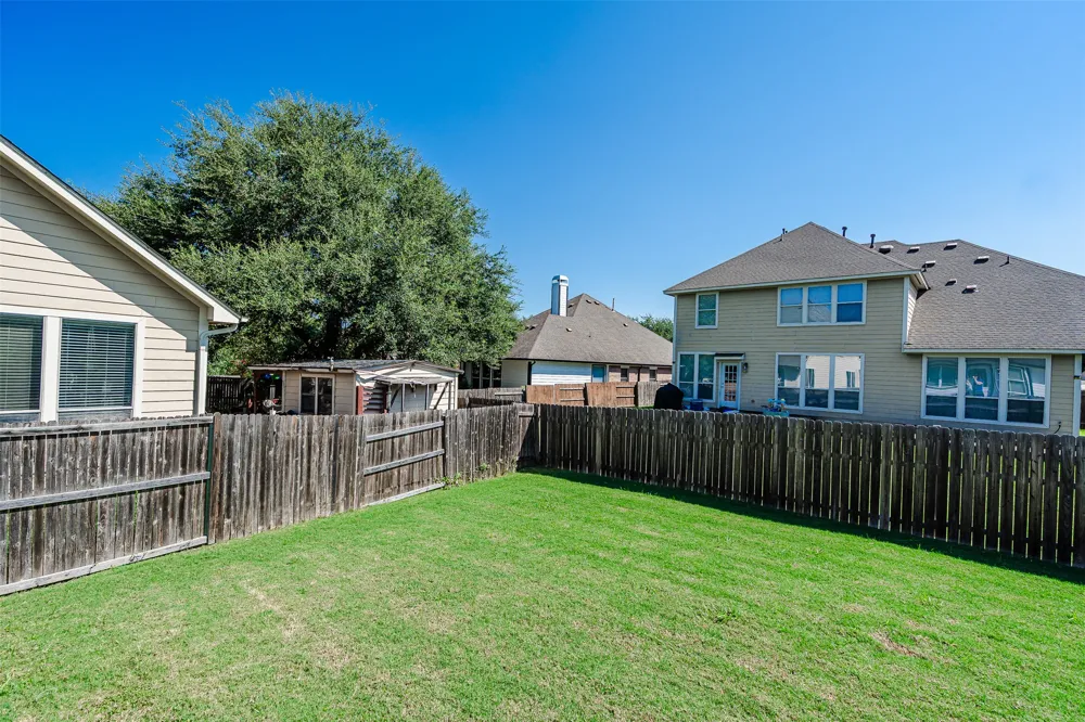 394 Verano Circle Kyle, TX 78640