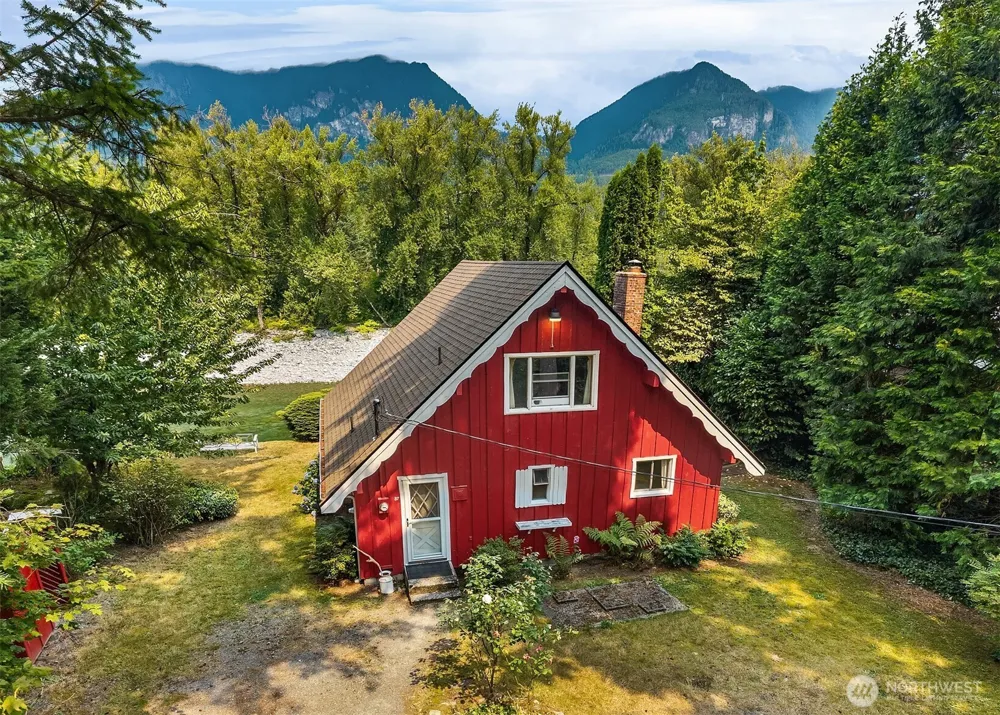 18005 433rd Avenue SE Gold Bar, WA 98251
