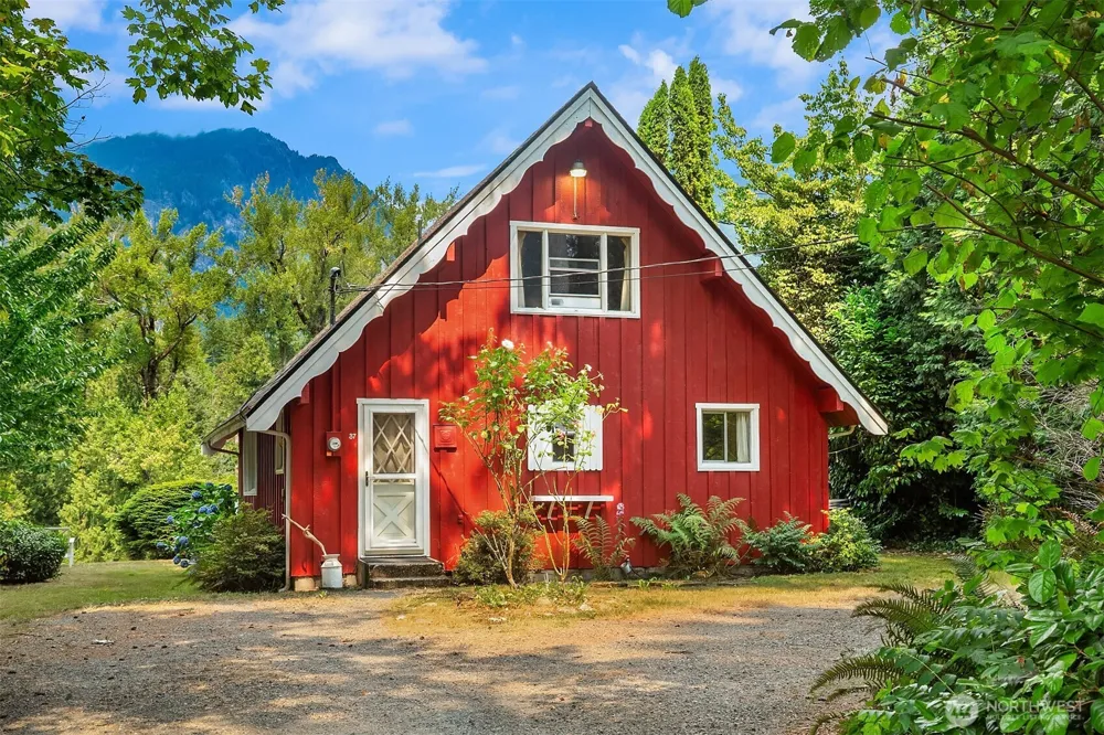18005 433rd Avenue SE Gold Bar, WA 98251
