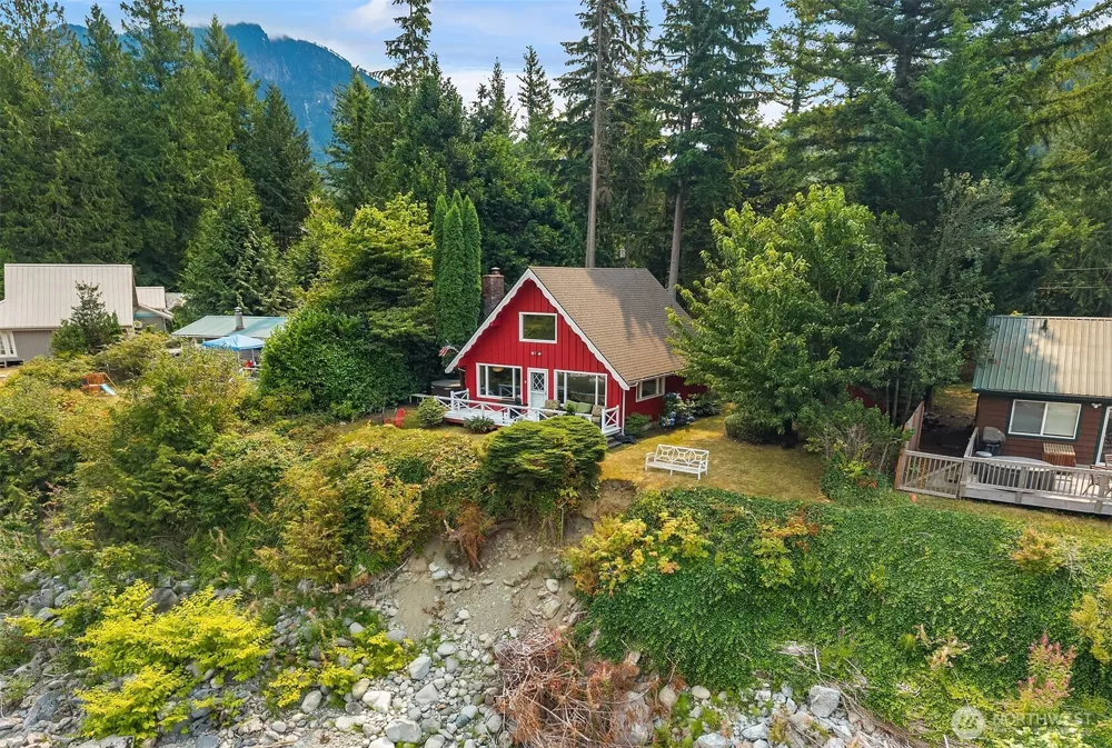 18005 433rd Avenue SE Gold Bar, WA 98251