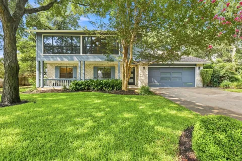 2114 Wychwood Drive