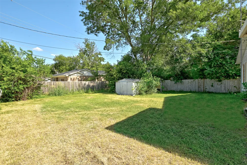 1302 S 2nd Street Killeen, TX 76541