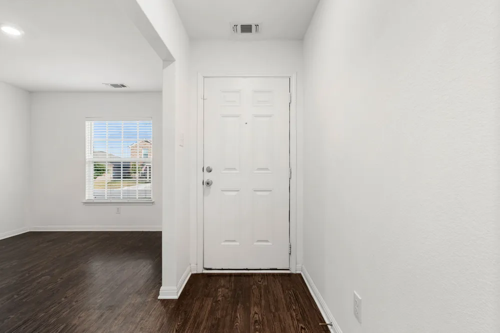 133 Dupont Pass Jarrell, TX 76537