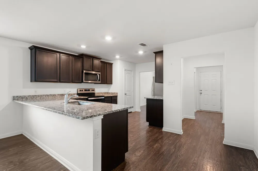 133 Dupont Pass Jarrell, TX 76537