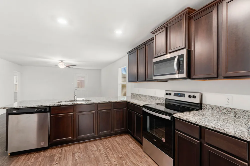 133 Dupont Pass Jarrell, TX 76537