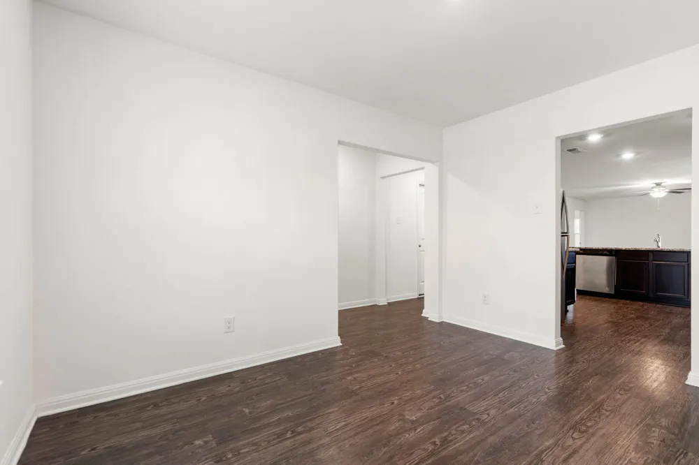 133 Dupont Pass Jarrell, TX 76537