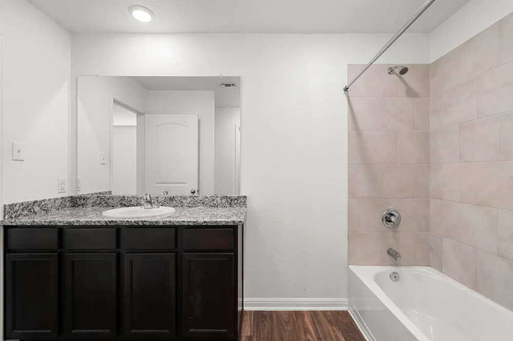 133 Dupont Pass Jarrell, TX 76537