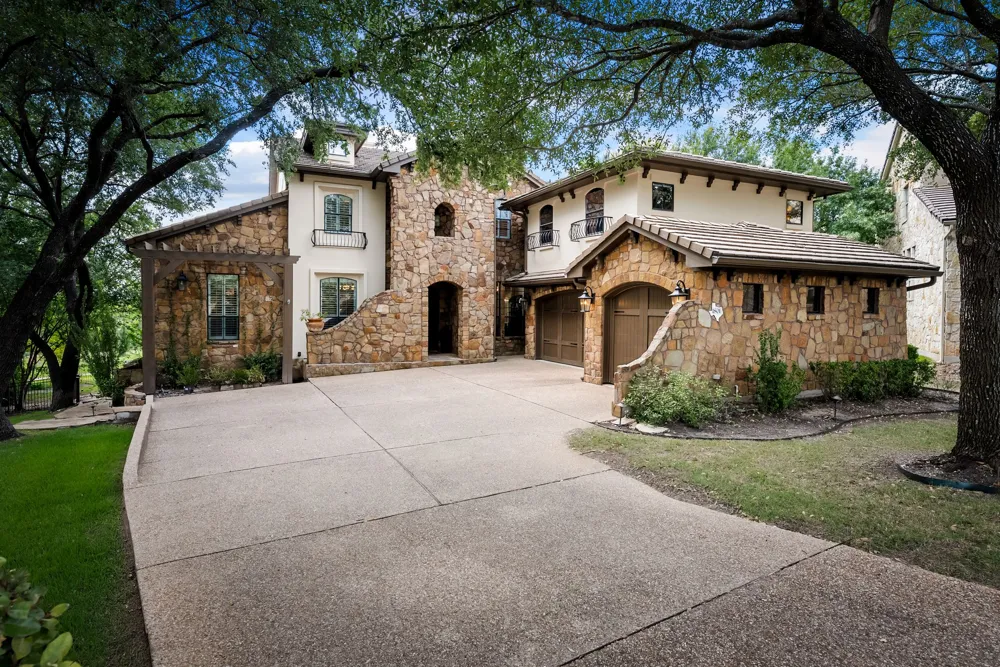 1801 Eagles Glen Cove Austin, TX 78732