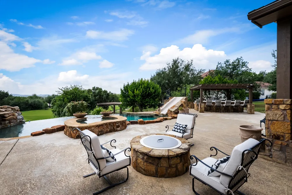 1801 Eagles Glen Cove Austin, TX 78732