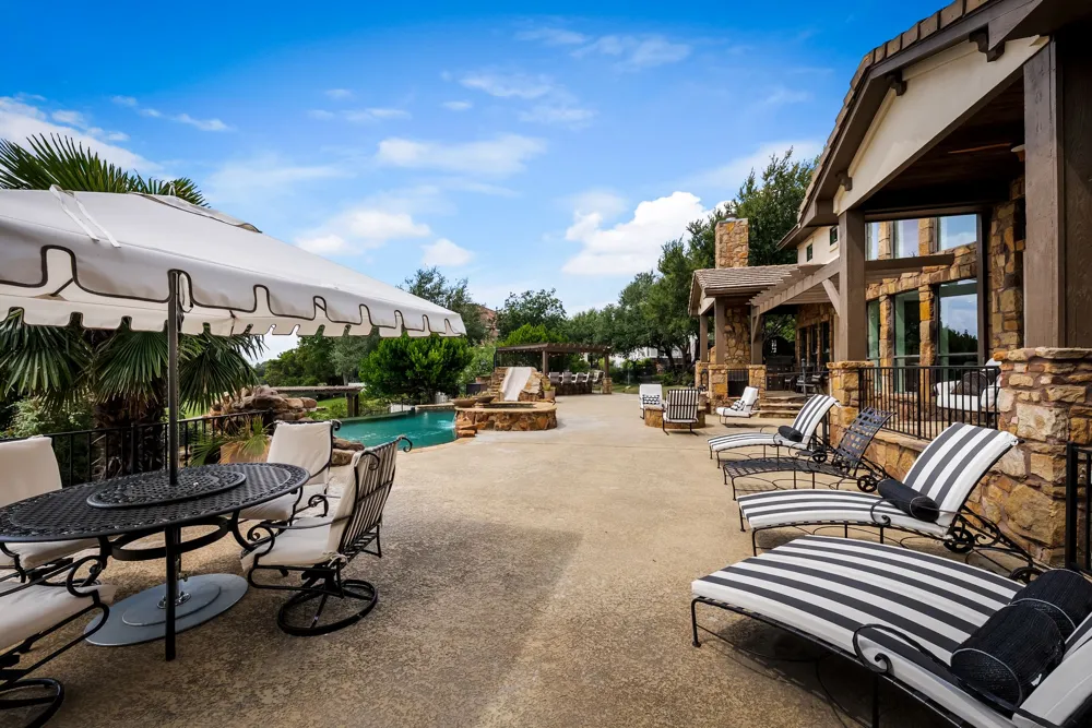 1801 Eagles Glen Cove Austin, TX 78732