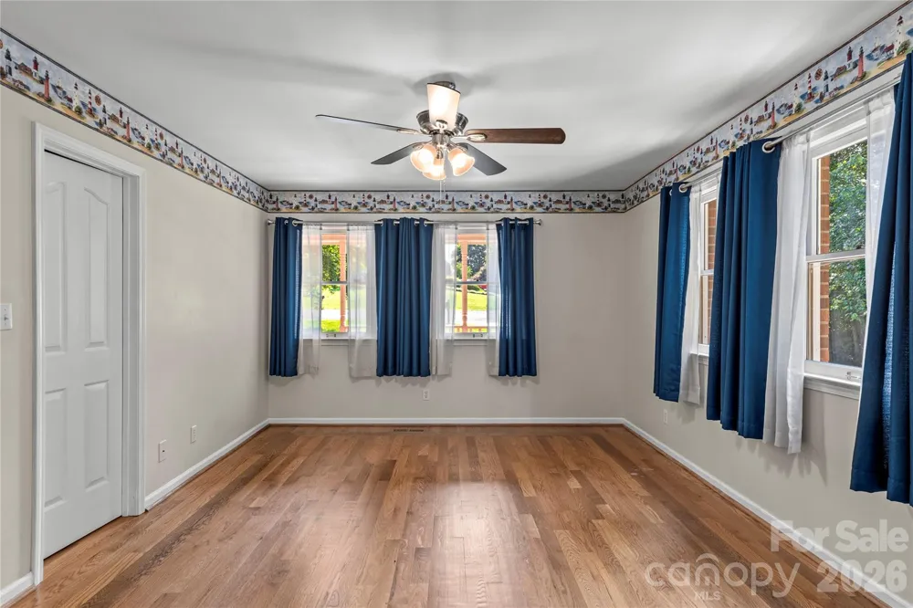 6045 Stone Bluff Drive Clemmons, NC 27012