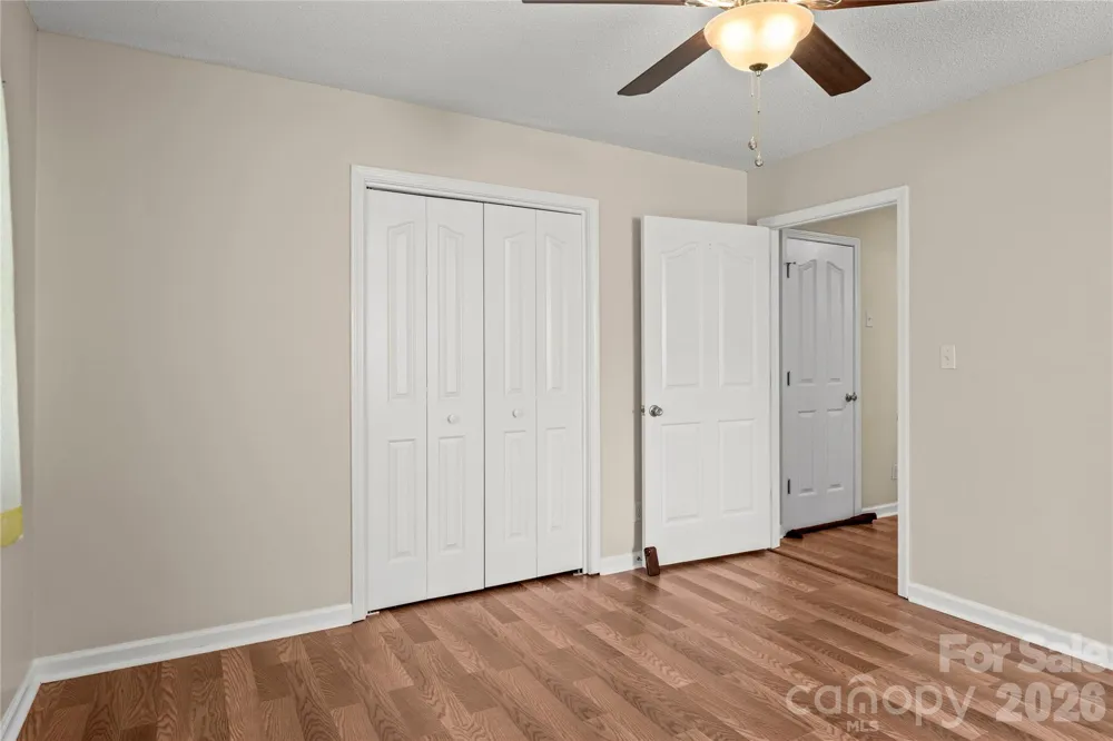 6045 Stone Bluff Drive Clemmons, NC 27012
