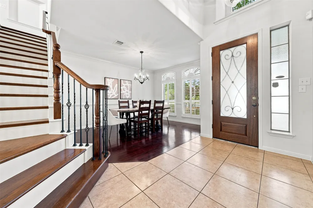 8017 Ladera Verde Drive Austin, TX 78739
