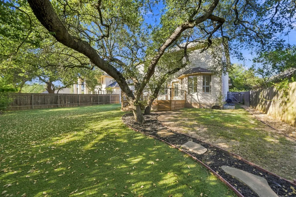 8017 Ladera Verde Drive Austin, TX 78739