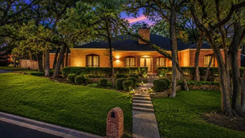 1205 Riverview Drive