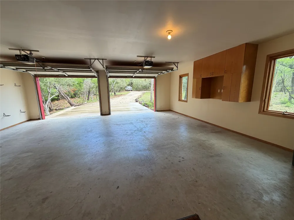 212 Comanche Camp Kyle, TX 78640